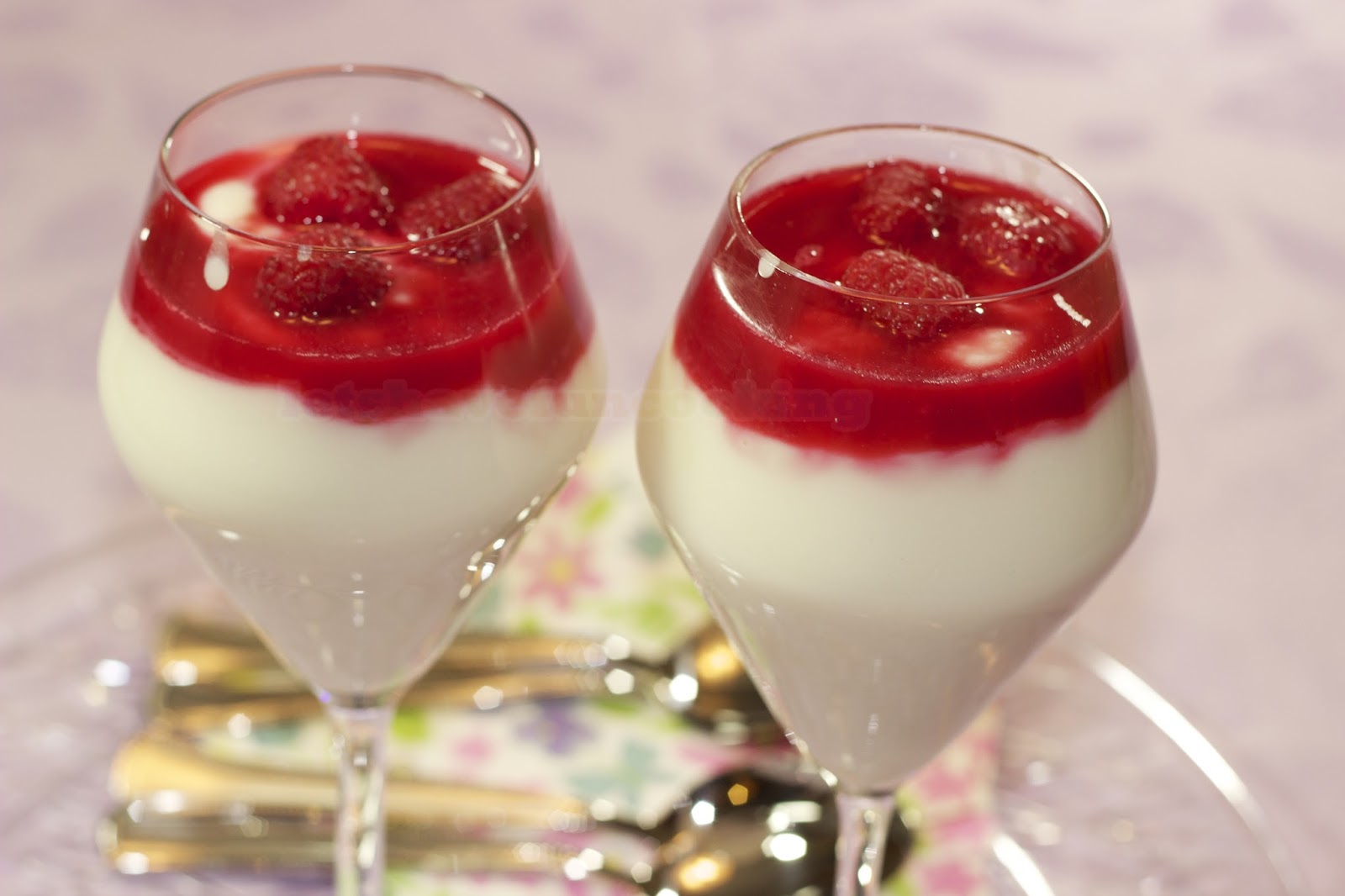 Let&amp;#39;s Have Fun Cooking!: Russian Cream Parfaits
