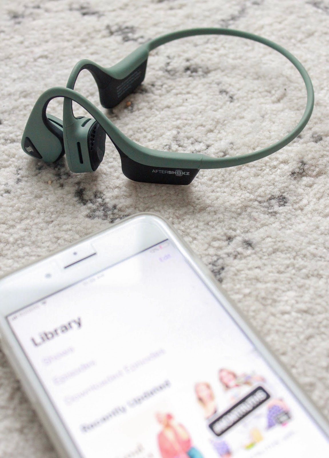 The Power of Podcasts - 5 Reasons Why You Should Listen to Podcasts
