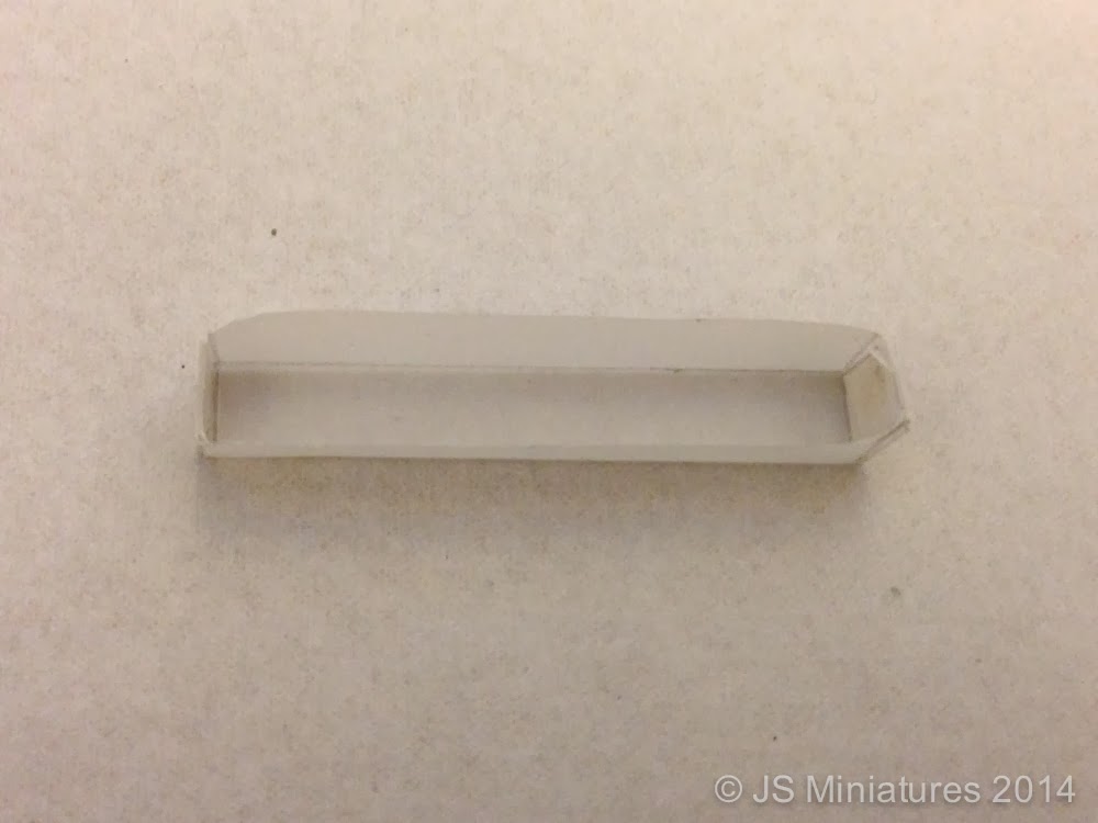 Vellum box diffuser for strip light Vellum box diffuser for strip light