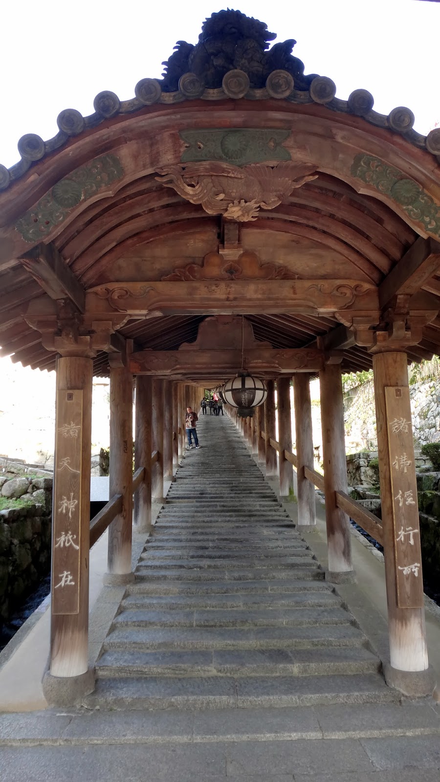 キャノンデールのｂ級食べ歩記 秋の奈良をツーリング 長谷寺 曽爾高原 香落渓と巡り 遅いランチは天理の さかえ食堂 でご当地b級グルメスタミナラーメン