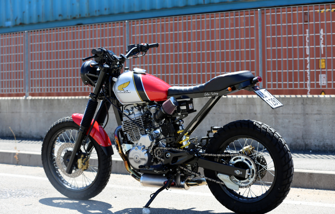 slr scrambler