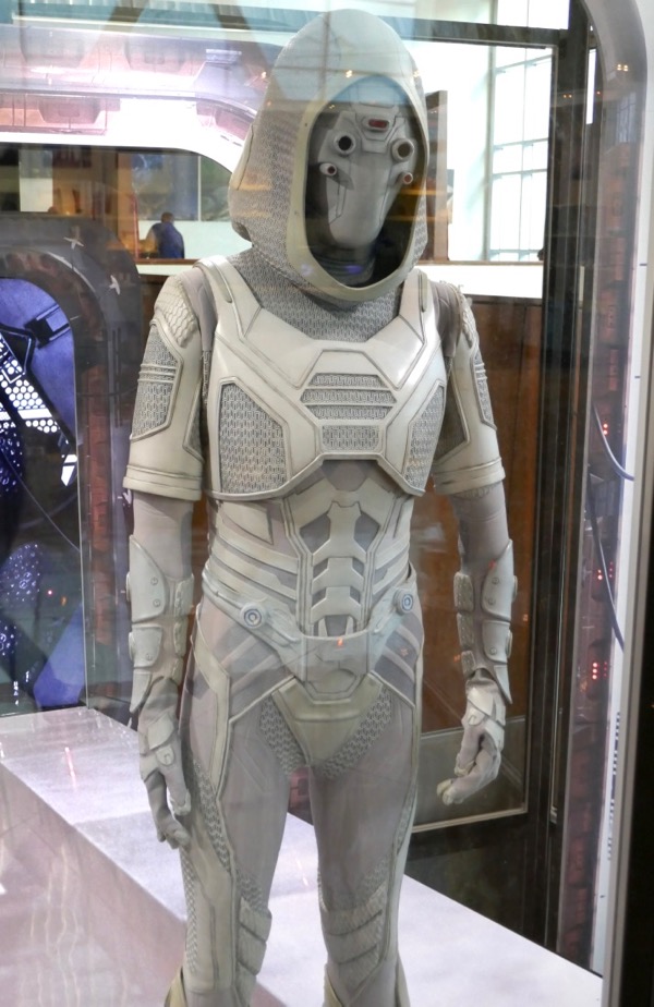 Hollywood Movie Costumes and Props: Hannah John-Kamen's Ghost costume ...