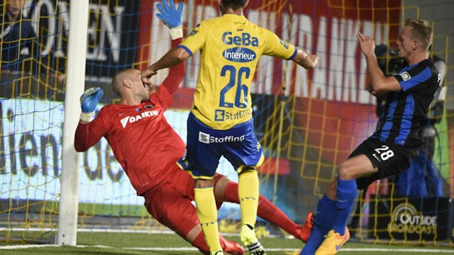 Εχει... θέμα στον άσο η Κλαμπ Μπριζ (vid)