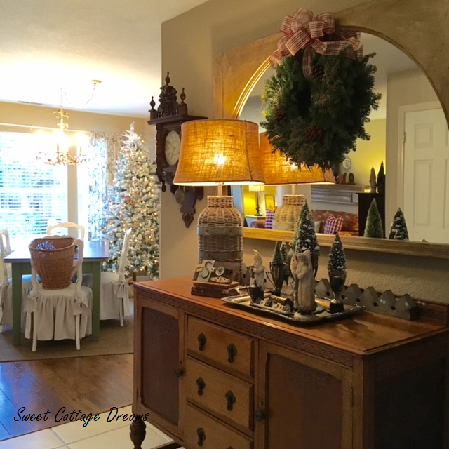Sweet Cottage Dreams: A Cottage Style Christmas - 2015