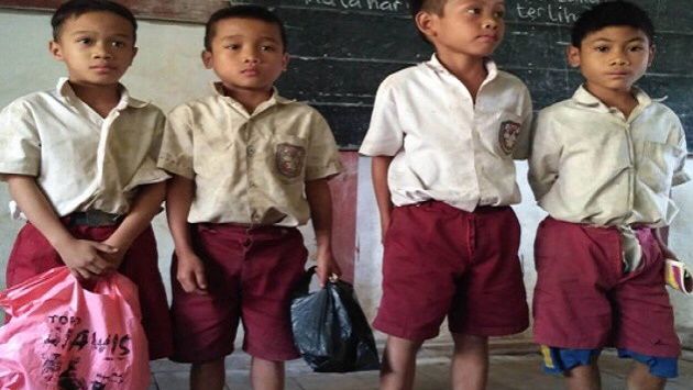 Dear Pak Jokowi, Ini Video Siswa SD Perbatasan yang Minta Tas Sekolah