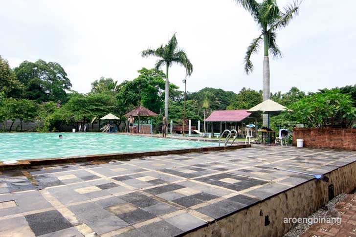 kolam renang buperta