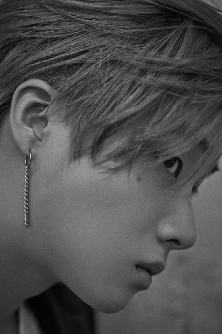 ikon archive kim jinhwan madame figaro jp february ikon archive kim jinhwan madame figaro jp february