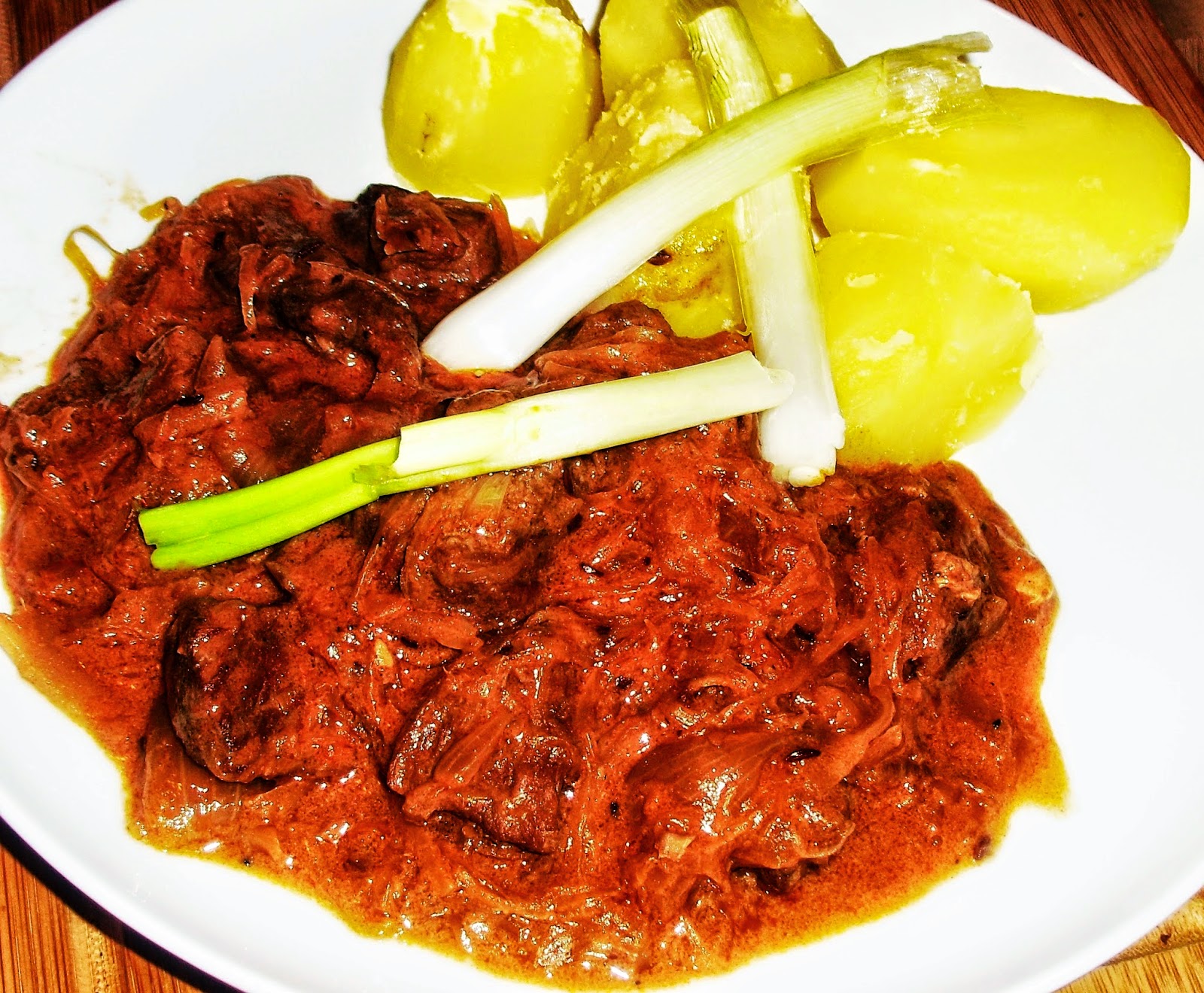 Futtern wie bei Muttern: Gulasch Szegediner Art