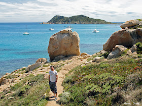 Le long du sentier du littoral sur la péninsule de Saint-Tropez