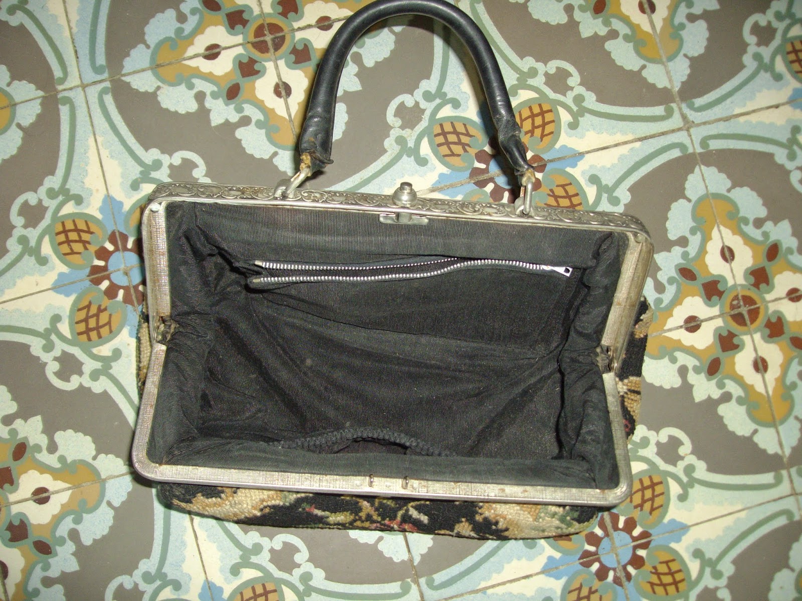 Le Vide Grenier du 62: Sac à main vintage