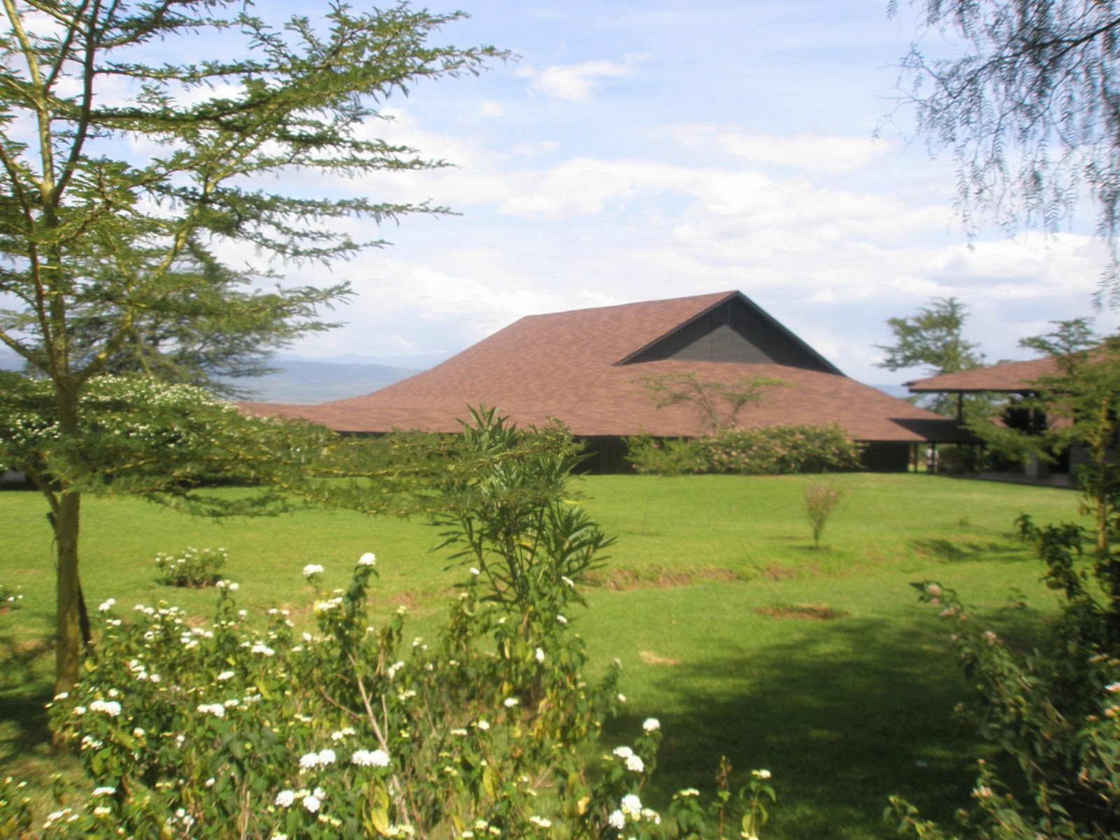 Thread Muse: The Great Rift Valley Lodge- Naivasha, Kenya!
