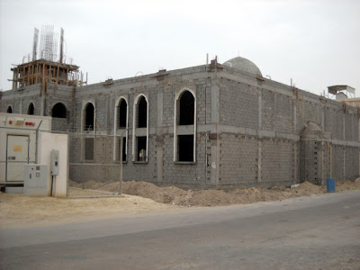 بناء المسجد