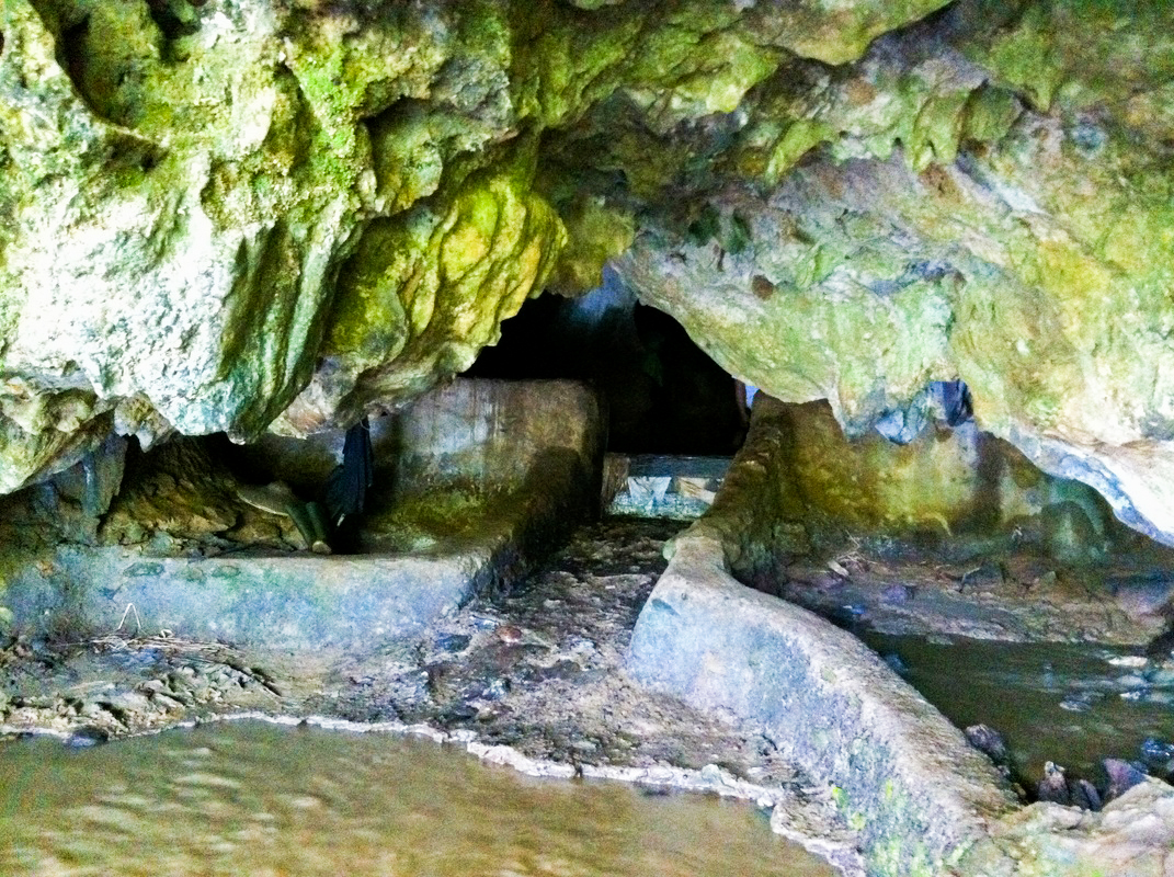 Goa Lalay Tempat Menarik di Sawarna Banten Goa Lalay Tempat Menarik di Sawarna Banten