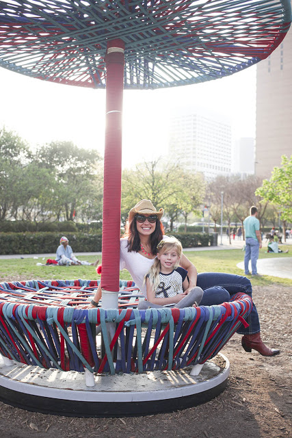Download my story through GPSMyCity and discover the sites I write about Take me with you when you visit Houston