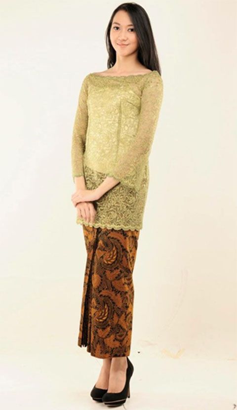 Model Kebaya Wisuda Simpel dan Elegan Terbaik Model Kebaya Wisuda Simpel dan Elegan Terbaik