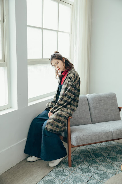 蘇珊的格紋作業簿無釦大衣