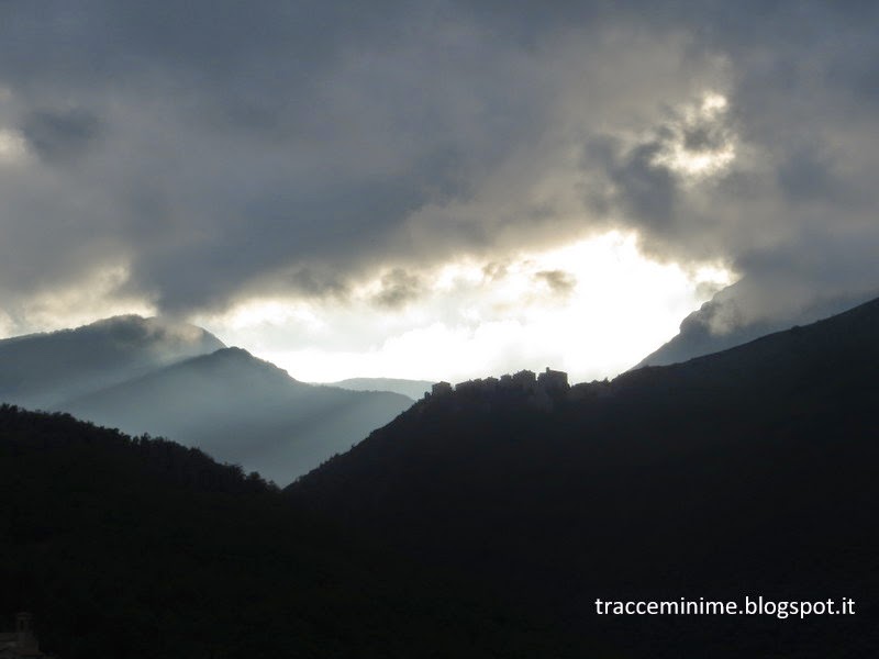 Elcito (MC) al tramonto