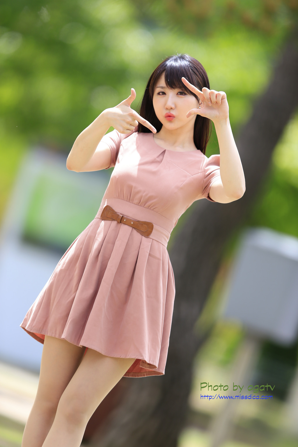 Yeon Da Bin In Beige Dress ~ Cute Girl Asian Girl Korean Girl