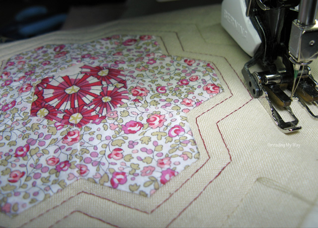 eSheep Designs: Love My Vintage Sewing Machine