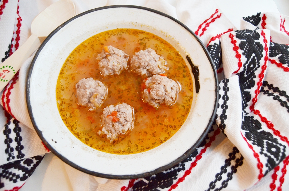 Ciorba de  perisoare