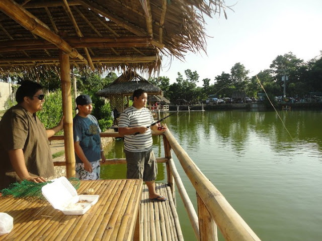 Tourist attractions in Cebu Fishing in Liloan Cebu Tourist Spot