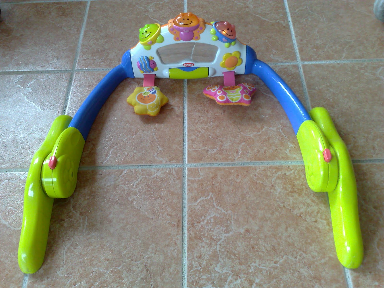Pu3 Store Sold Item Playskool Musical Gym