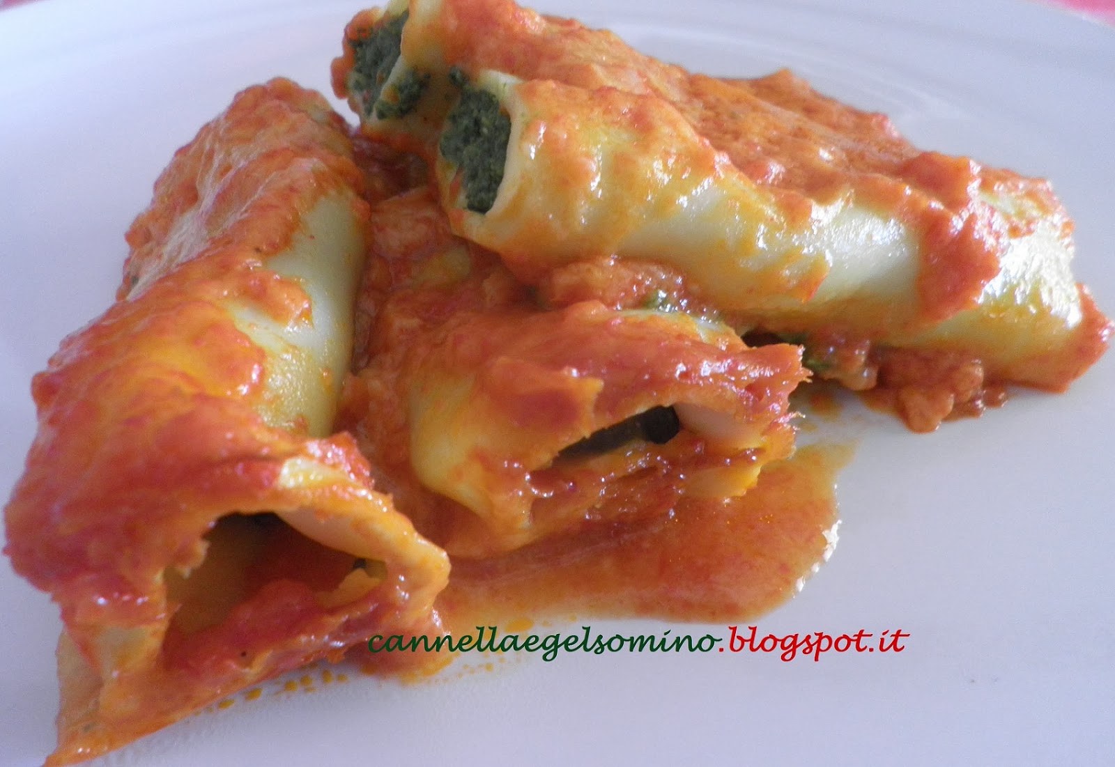 cannelloni di ricotta e spinaci