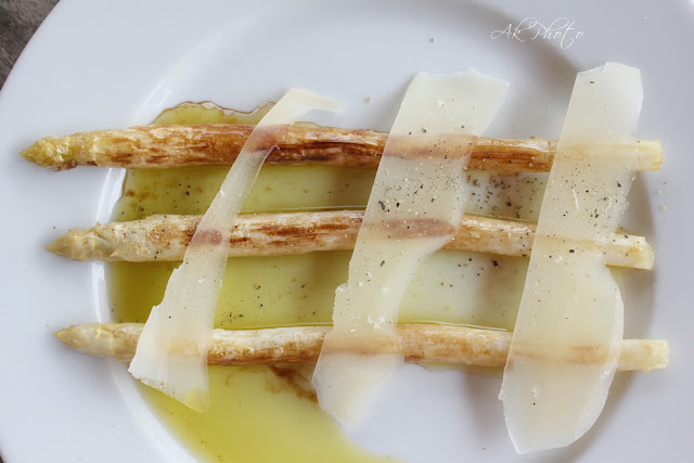 Wolkenfees Küchenwerkstatt: Gebratener Spargel mit Zitronen-Olivenöl ...