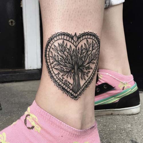 ankle heart tattoo with tree ayak bileği kalpli ağaç dövmesi ankle heart tattoo with tree ayak bileği kalpli ağaç dövmesi