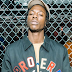 Joey Bada$$ presenteia mãe com nova Range Rover Sport