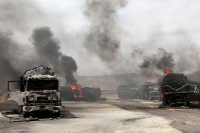 http://4.bp.blogspot.com/-nhH7Un4xmFU/UBVYVfC7Z2I/AAAAAAAAJ4I/6VVl7MmACso/s1600/nato%2Btrucks.jpg