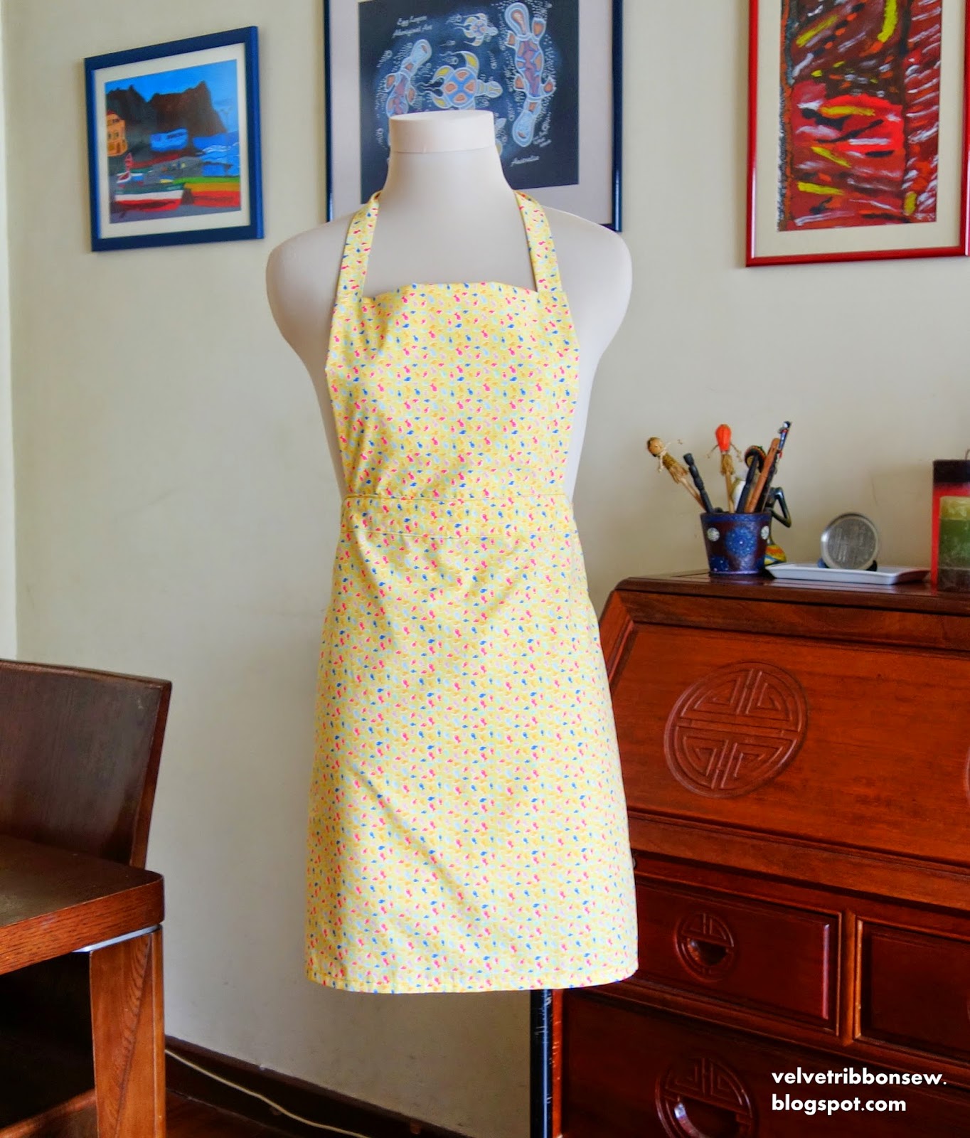 Velvet Ribbon DIY Apron