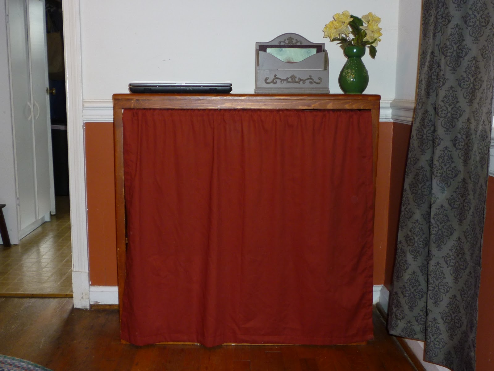 Homemade by Kristin Bookshelf Curtain