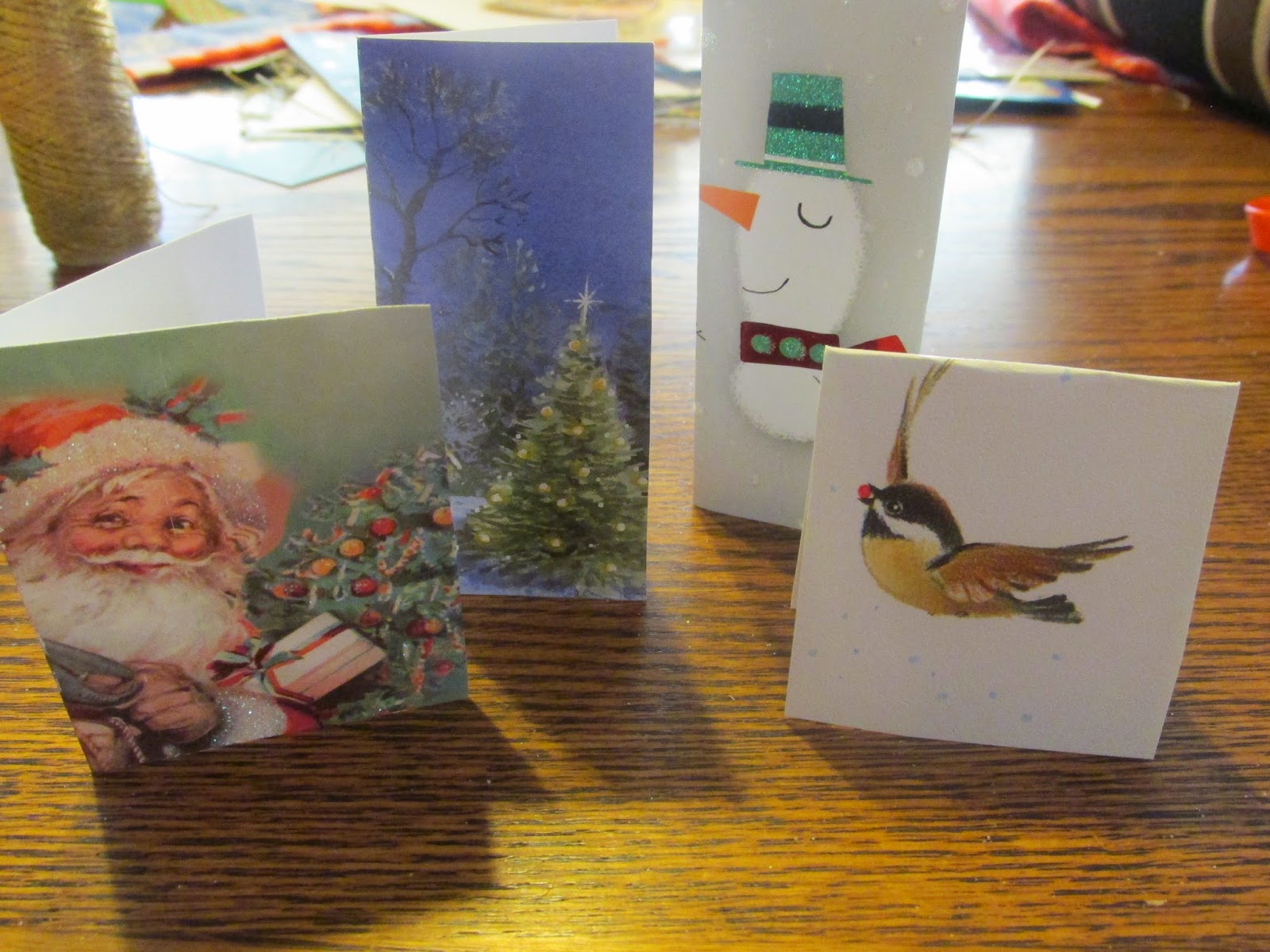 Vickie's Kitchen and Garden: 4 Ways to Reuse Christmas Cards