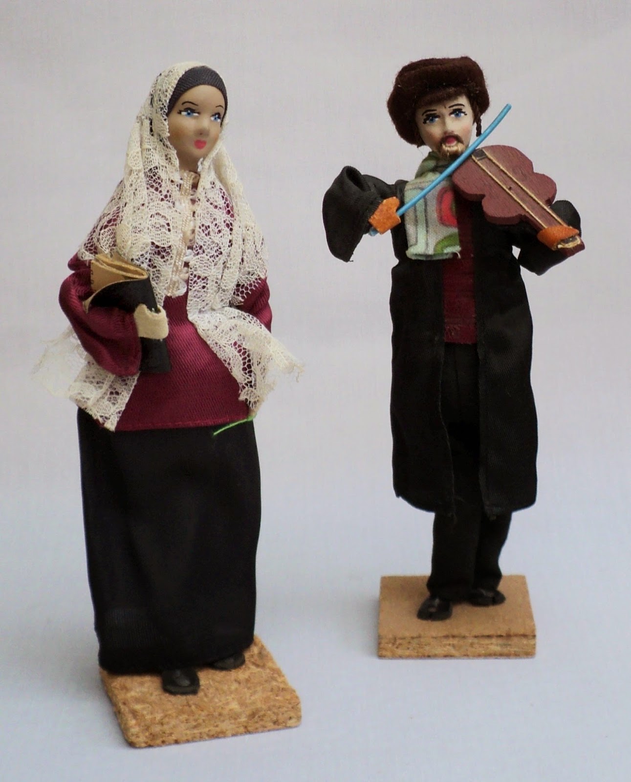World Costume Dolls: DOLLS FROM ISRAEL, KENYA and RUSSIA (including ...