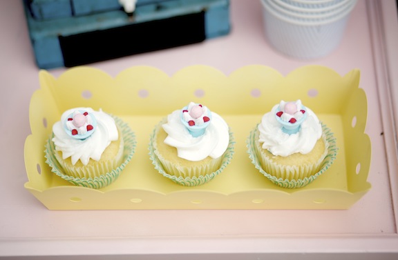 Kara s Party Ideas Ice Cream Social   Summer  Vintage Ice Cream Party  - 24