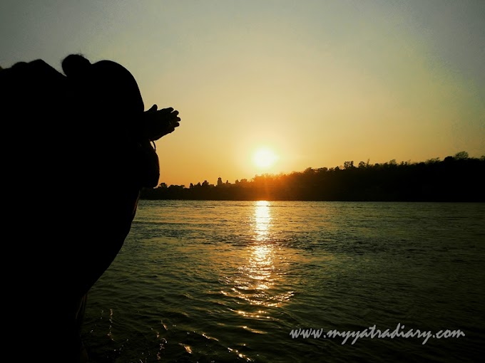 Soulie Saturday #4: Sunset with Mother Ganga, Parmarth Niketan Ashram, Rishikesh.