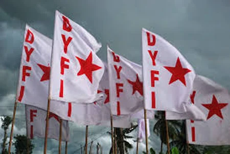 Allegation against DYFI leader Saheed Rumy, Thiruvananthapuram, News, Politics, Facebook, post, Allegation, DYFI, Leader, Cheating, Kerala