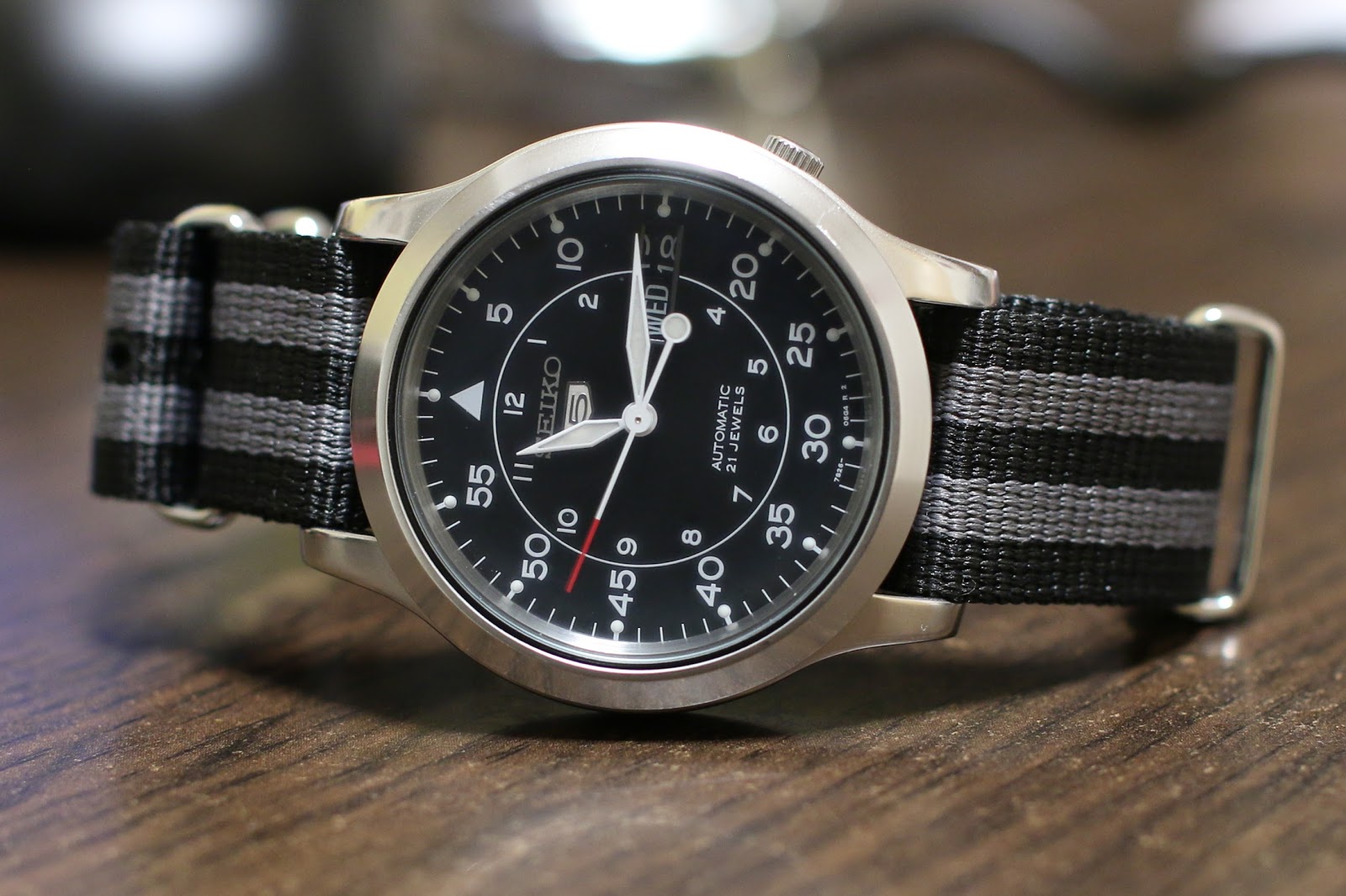 snk809 straps