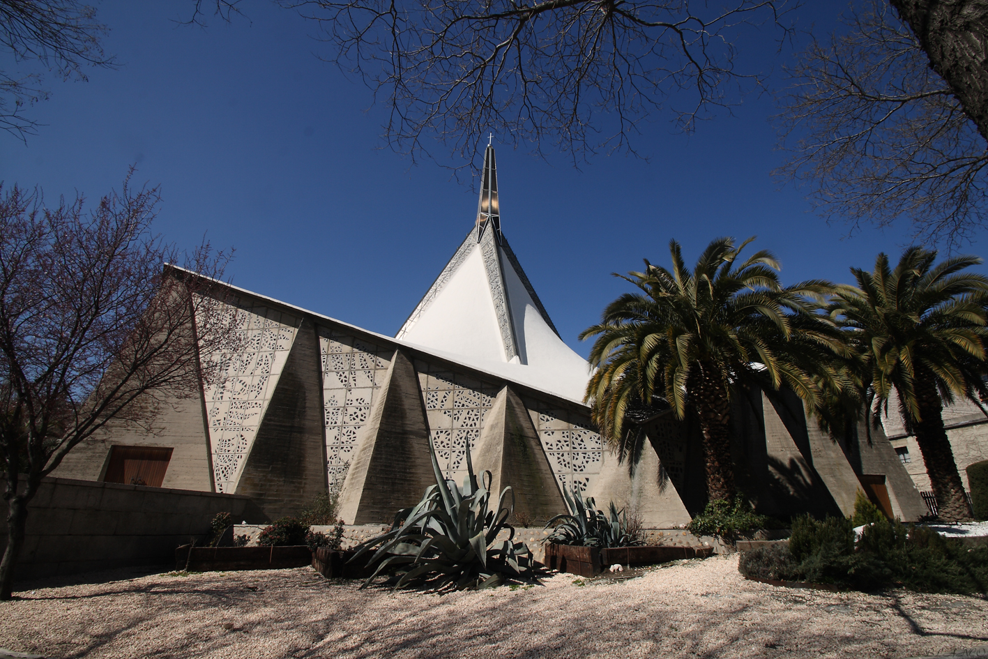 Madrid en Foto Parroquia de Nuestra Señora de Guadalupe (Guadalupana)