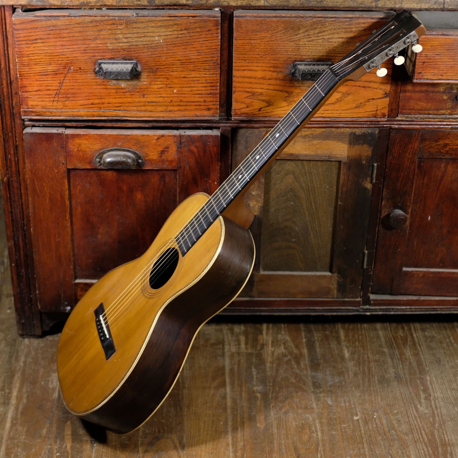 1906 Washburn Style 115 Parlor Guitar