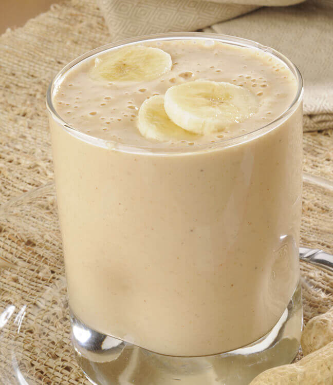 BANANA AND DRIED FRUIT SMOOTHIE