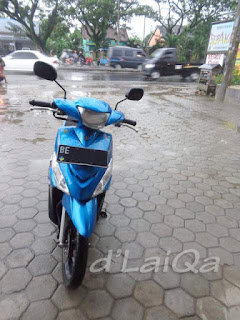 berteduh sejenak berteduh sejenak