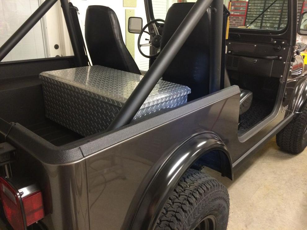 1986 Jeep CJ7 Restoration Jeep CJ7 Storage Box