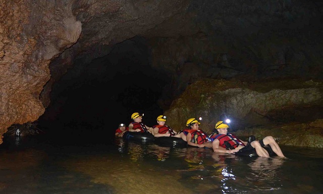 Paket River Tubing Goa Lanang Paket River Tubing Goa Lanang