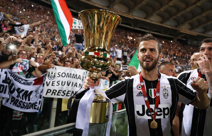 Pjanić: "Allegri mi je pomogao da napredujem" Pjanić: "Allegri mi je pomogao da napredujem"