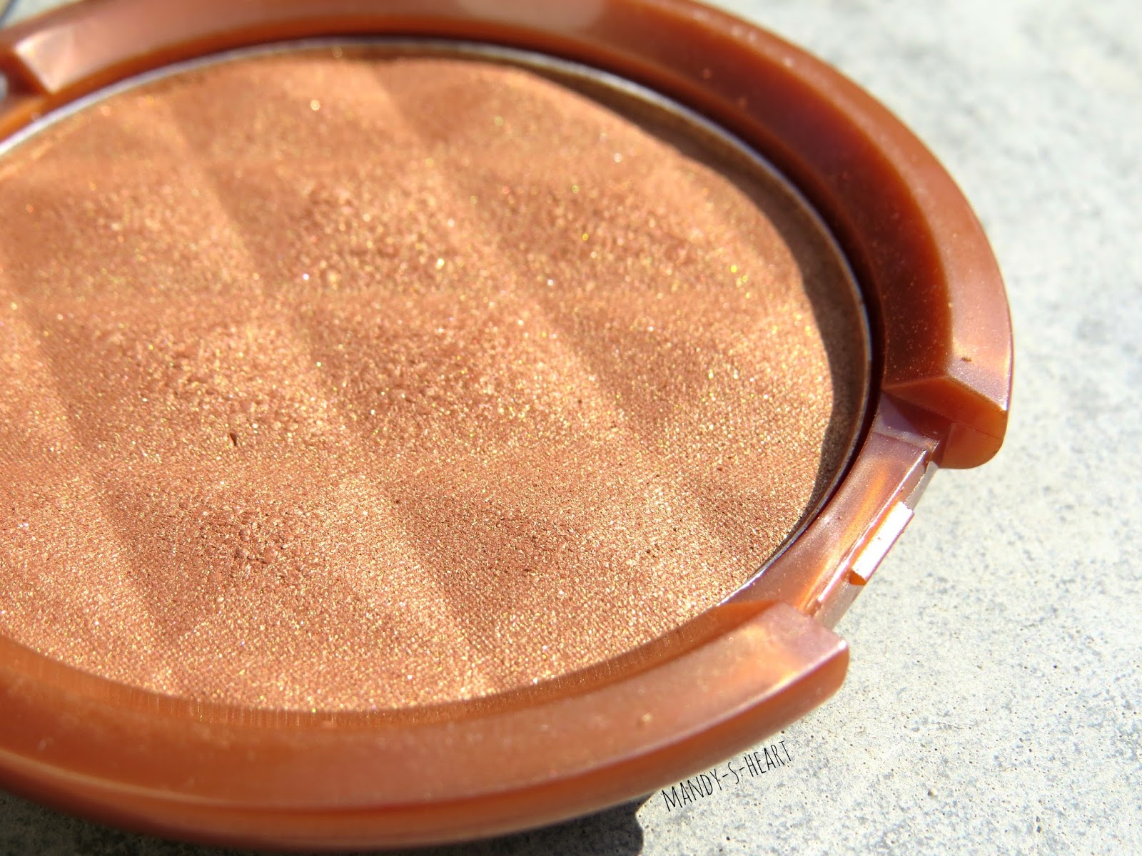 Review Jordana Powder Bronzer in Golden Bronze MandySHeart