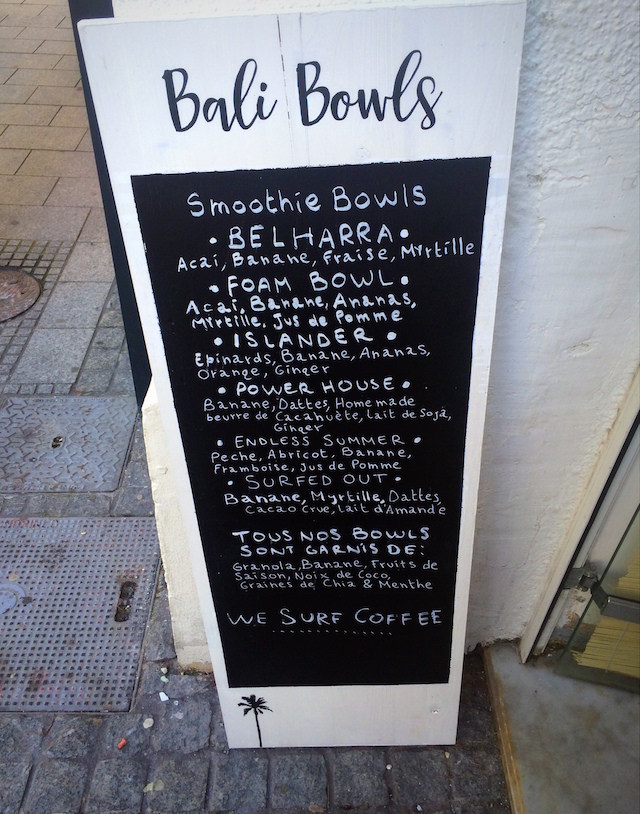 Fruit bowls and smoothies in Biarritz