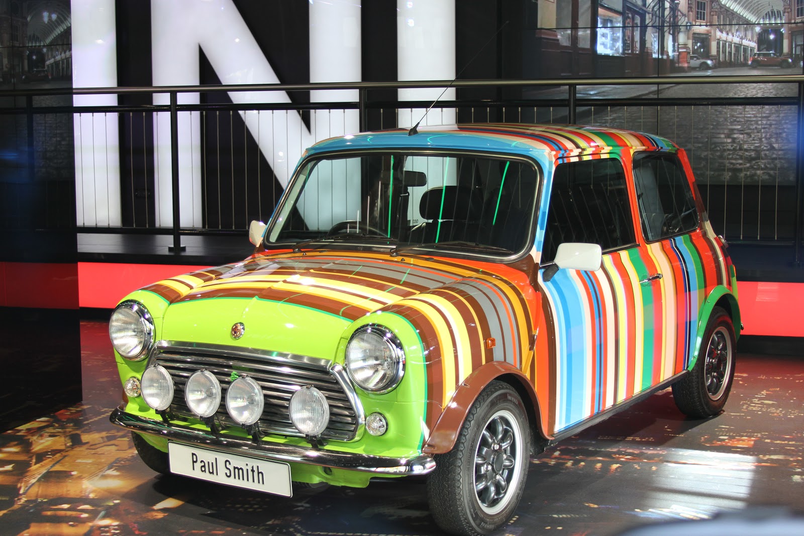 EUROPEAN RELOCATION: COOL CARS SEEN IN LONDON
