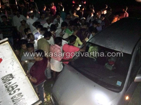 Kasaragod, Accident, Mogral Puthur, Car, Auto-rickshaw, Injured, Kerala, Rrain accident increases in National Highway